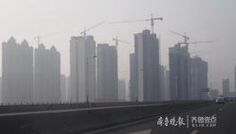 重霧霾濟南多個工地未停工 環保局加強檢查管理