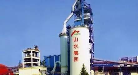 山水水泥控制權之爭最初爆發于2015年。天瑞集團以巨資趁內亂之際進入山水水泥，以占股28.16%成為其第一大股東。