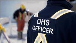 這家水泥廠一名工人被困在混凝土下死亡