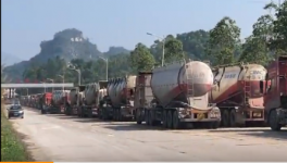 火爆：排隊幾公里買不到水泥! 分析師：2019年水泥價格繼續上漲!