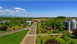 建設(shè)花園式工廠，他們是保障！