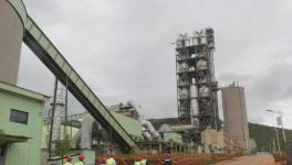 縣領導率多部門深入水泥廠現場辦公！